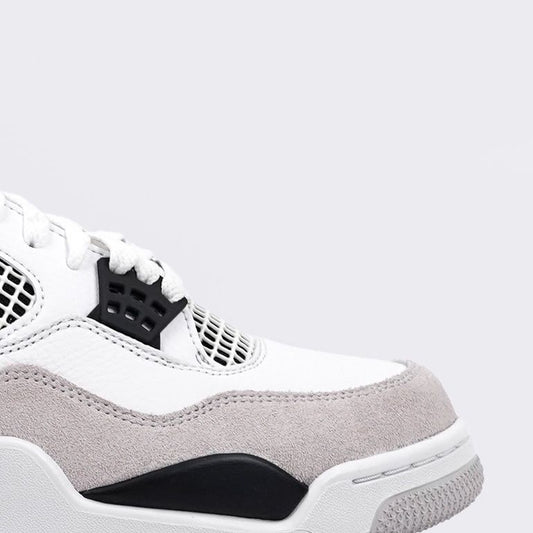 JORDAN 4 RETRO