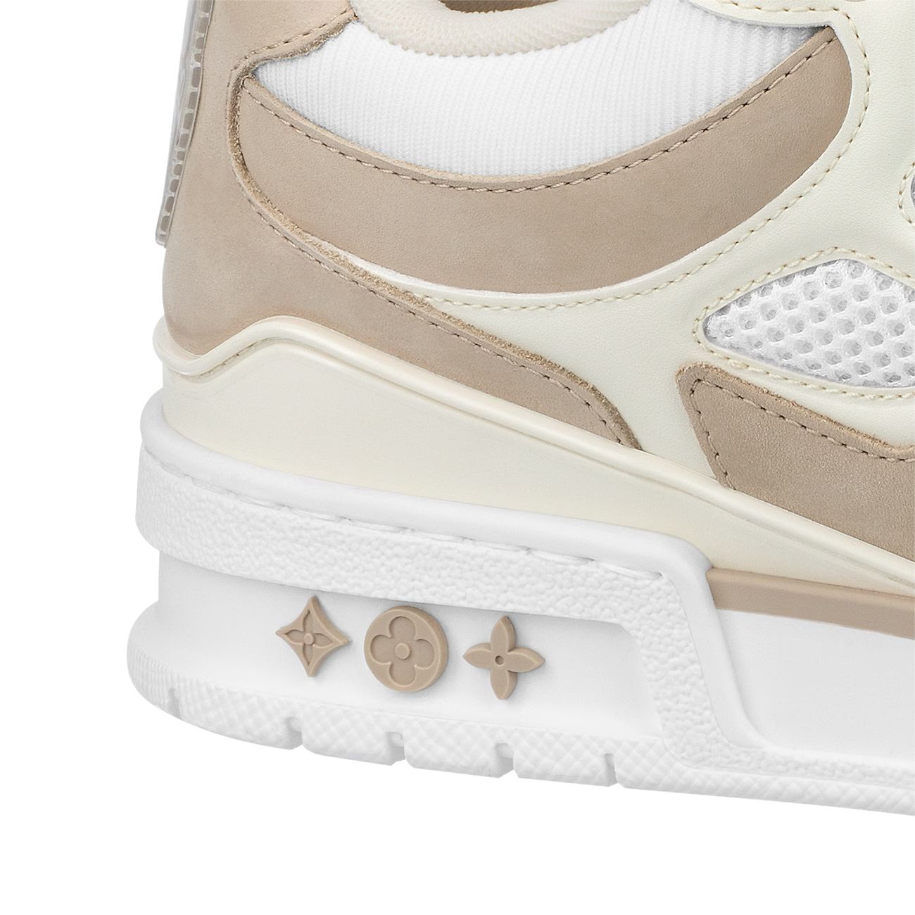 BEIGE LV SKATE